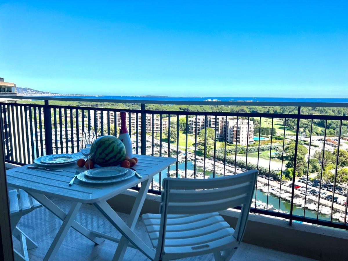 My Resid Appart Cannes Marina Vue Mer Манделю-ла-Напул Екстериор снимка